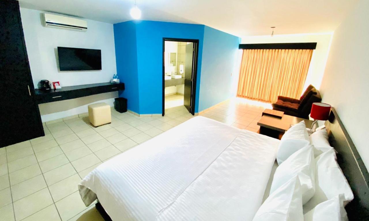 Hotel Suites Del Real Zapopan Exterior foto